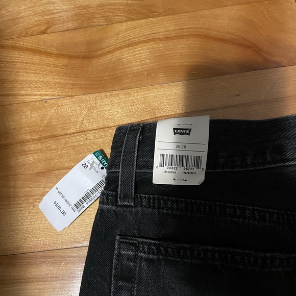 Levi’s jeans 28w 28L - Picture 8 of 9